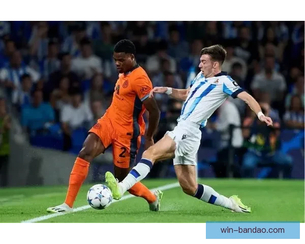 谢伊谈绝杀：踢枪手和我们平时踢法相似 这次绝杀确实意义非凡